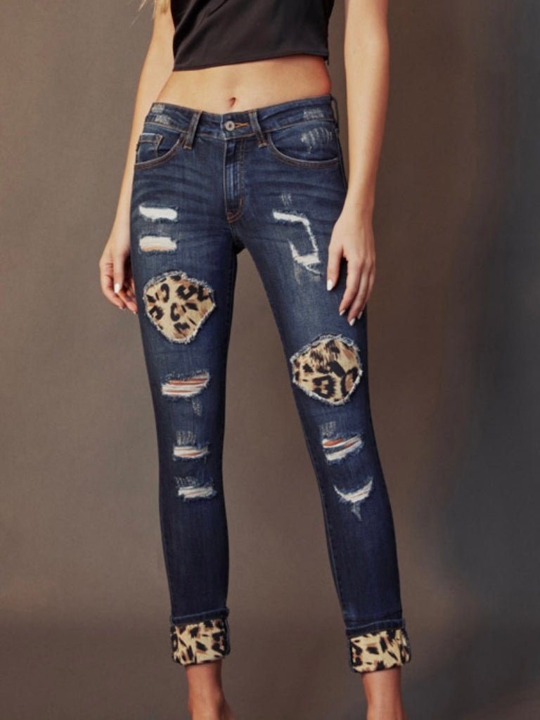 Perfect Statement Skinny jeans with bold Leopard print and distressed detailing.