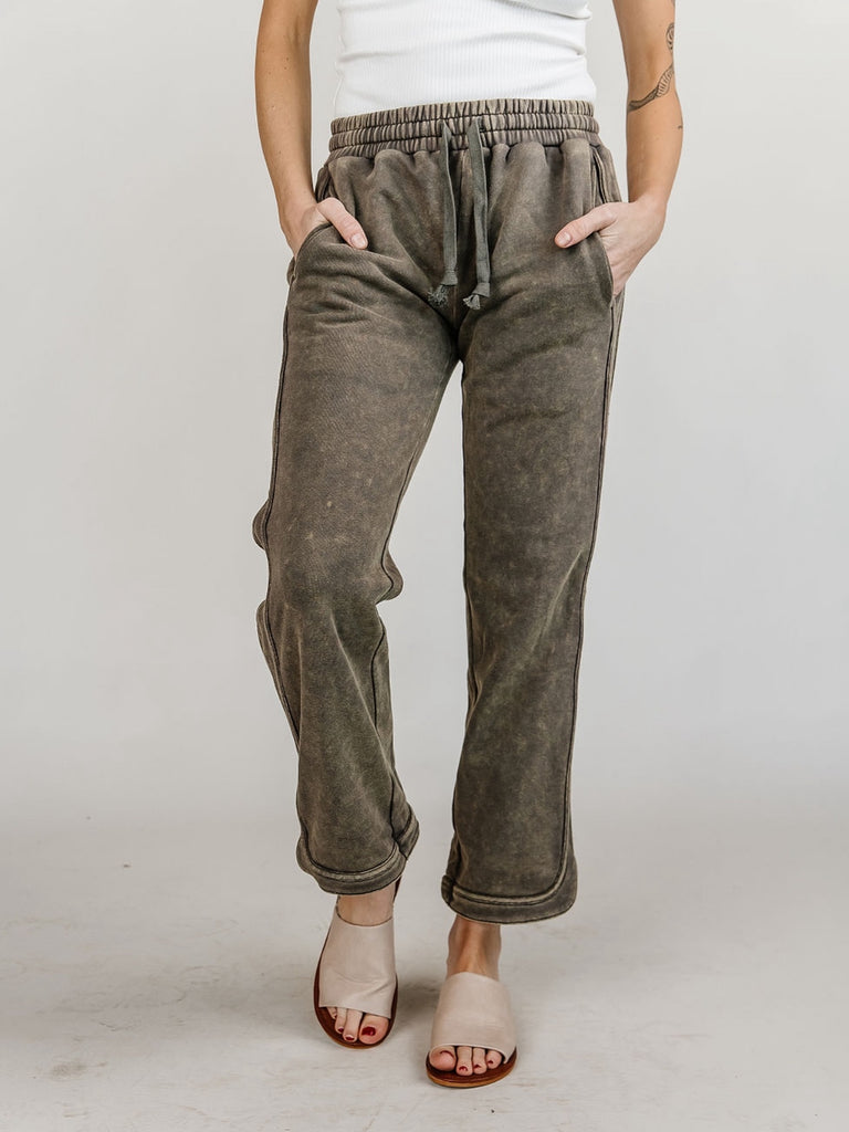 Medium Stretch Olive -Green elastic-waisted, straight-legged pant with two side pocket and hem slits, and tie waist.